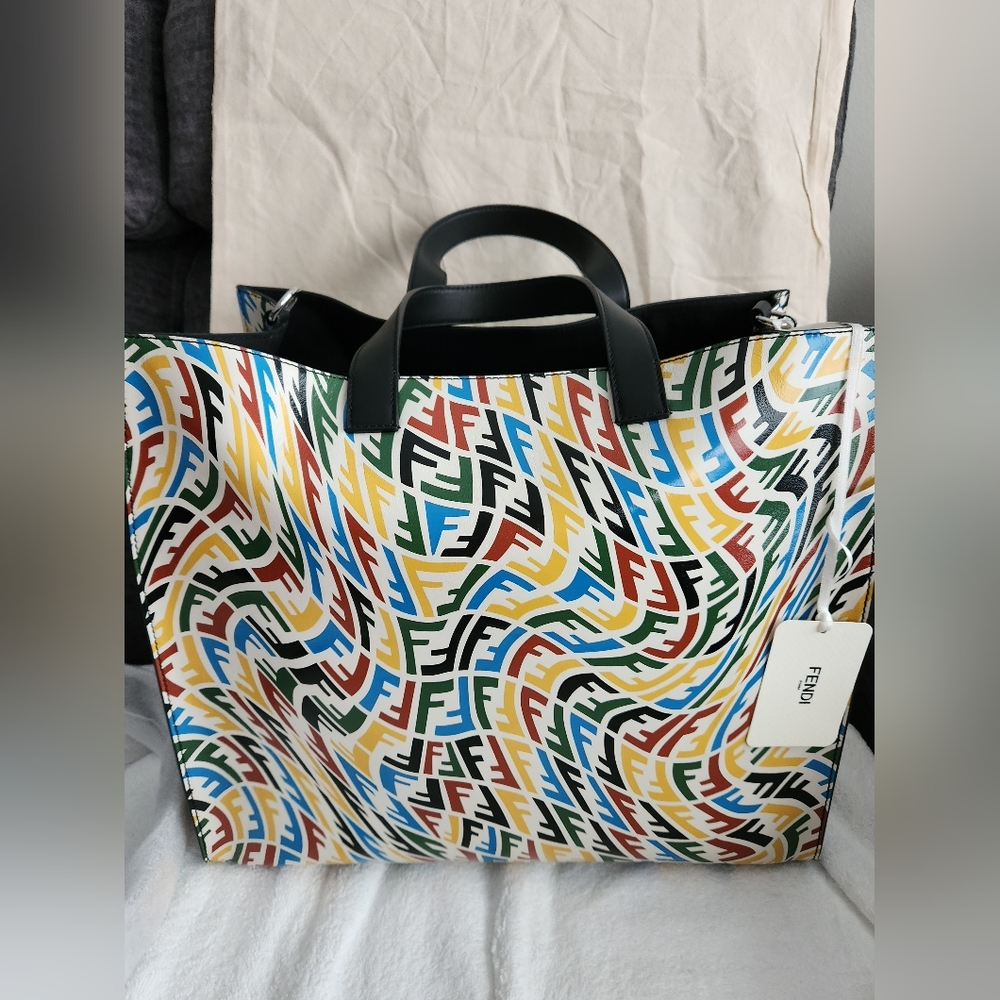 FENDI VERTIGO LEATHER TOTE